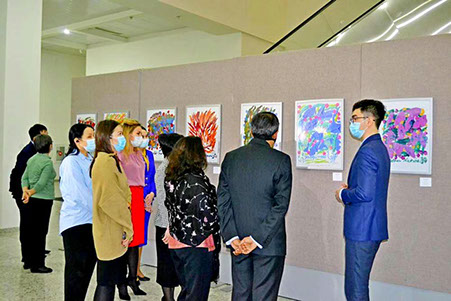 Мастер-классы и выставка картин по интуитивной живописи "Фонтан искусства" в Астане (Нур-Султане)